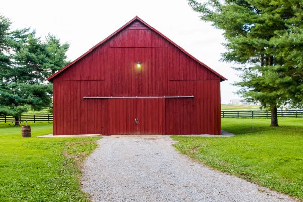 Barn Painting Services